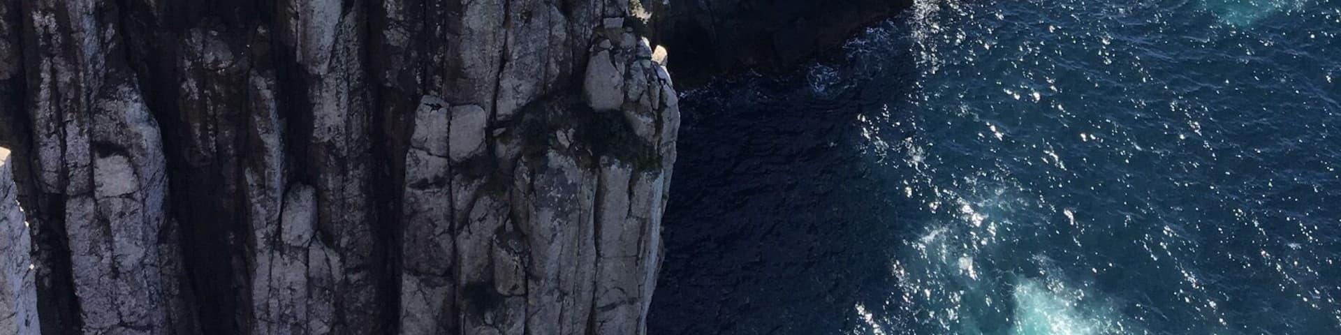 This AMAZING 3-4 hour hike is a MUST for all visitors to Hobart. The start is located 1.5 hours drive from Hobart at Fortescue Bay. Note that there is about 30 mins dirt road driving to the start. Lots of steps to climb, beautiful views and an absolute privilege to complete! I rate this in my top 3 all time best day hikes in Australia.