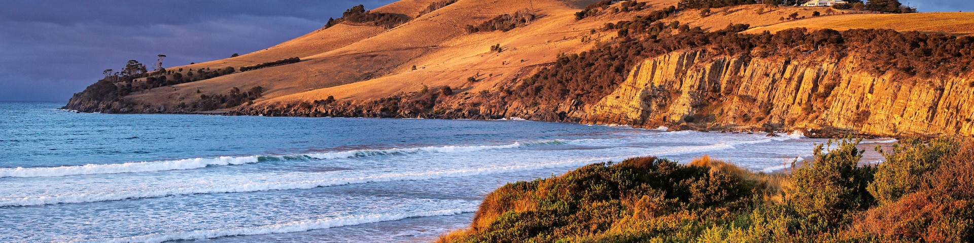 Early morning light, Clifton Beach, Tasmania, Australia