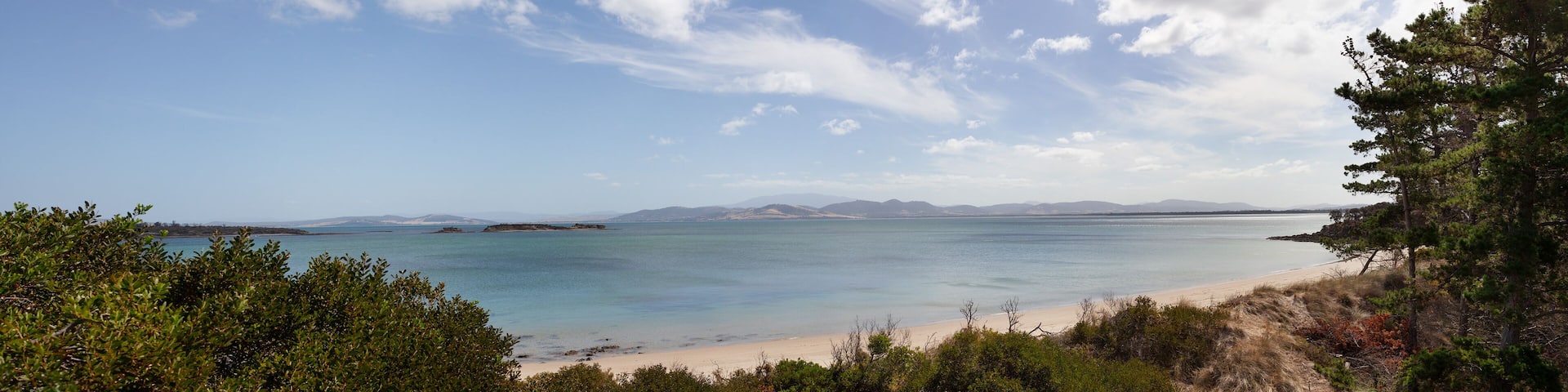 View of the coastline along the Derwent River at Opposum Bay