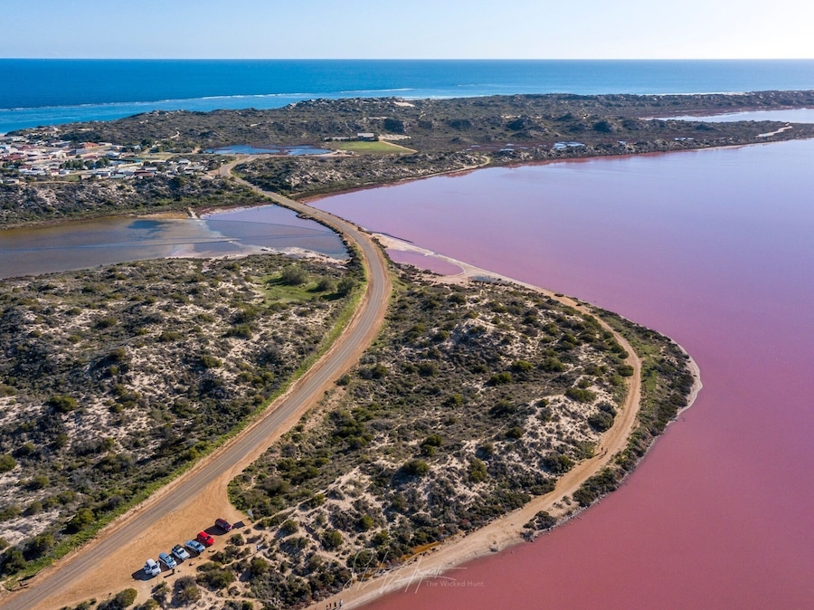 Lake doesnt get any prettier than this
#aboveitall #TheWickedHunt #TheWickedHuntPhotography #Lustofly #LeftRightUpDownCenter #dji