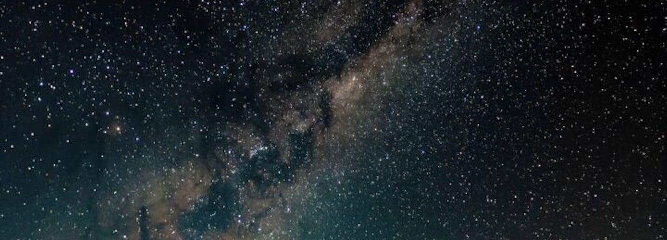 A night time shoot from the beach adjacent to the public car park.  There is a small camping ground located at Herron Point with toilet and shower facilities.