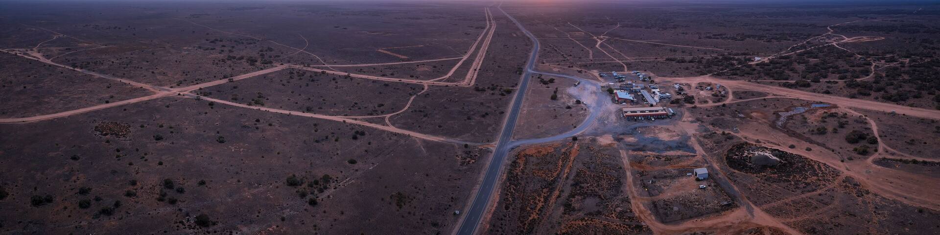 Cocklebiddy Western Australia September 15th 2019 : Cocklebiddy roadhouse, a typical motel on the Eyre highway in the middle of the Nullarbor Plain at dawn