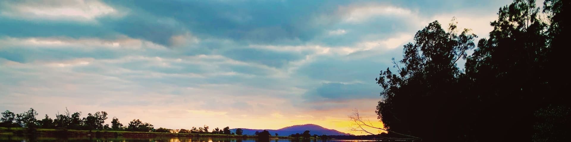The Shoalhaven River at Terara, NSW, really put on a show for me. What a sight to see early on my walk.The south coast really has some gems