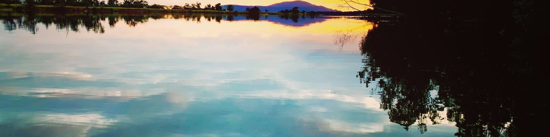 The Shoalhaven River at Terara, NSW, really put on a show for me. What a sight to see early on my walk.The south coast really has some gems