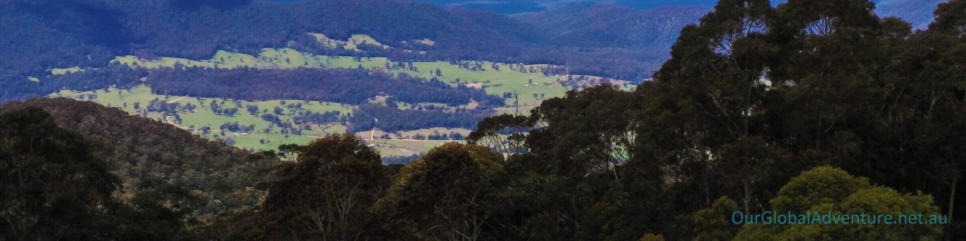 7km walk from Tilba Tilba to the summit of Mt Dromedary. Views to the ocean, and surrounds. This pic is from about half way up. #NationalPark