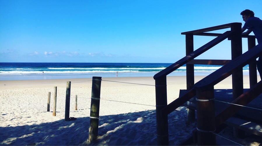 South Golden Beach in northern New South Wales, Australia is a small beachside place a little north of Brunswick Heads. It has a wonderful laid back feel. #blue #weekendgetaways #nsw #australia