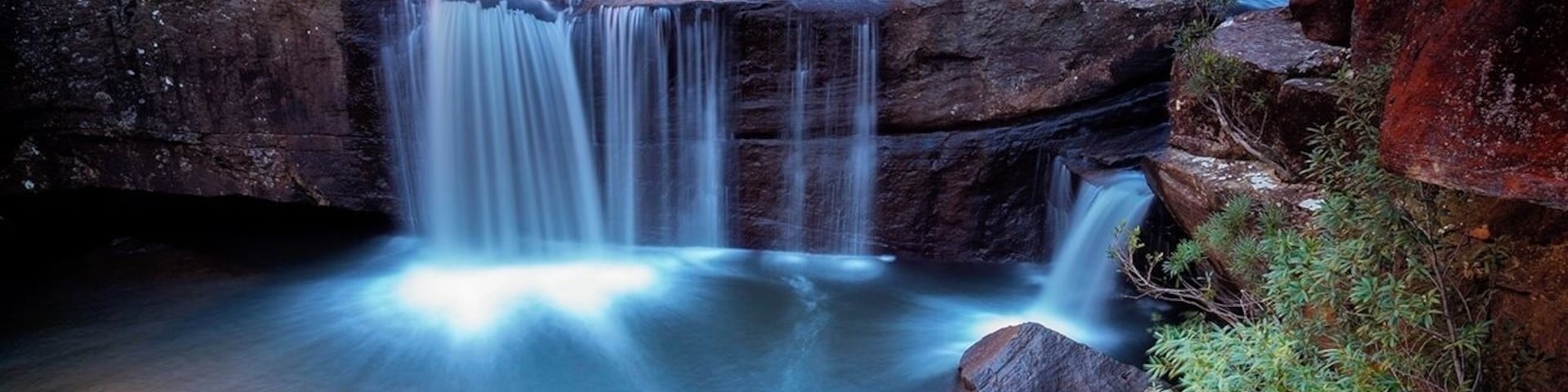 Its a steep decent to O'Hares Creek. 
Take a packed lunch to enjoy the waterfalls in a quiet setting. 
Another standout under Sydney's nose. Well worth a visit!!