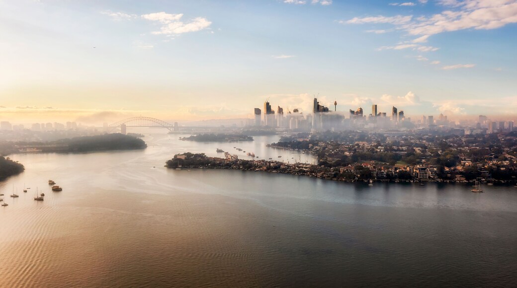 D Syd CBD Parram River 2 Town Fog