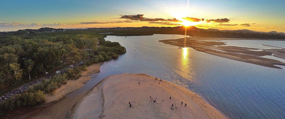 Awesome Sunset Instameet tonight at Sunset Bay! 🌅📷🌴 Huge thanks to everyone who came along, feel free to tag yourself in the comments below! 🌅🐠🐟🌴😀
@visitmackay @mackayigers #meetmackayregion #thisisqueensland #seeaustralia