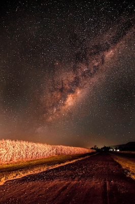 About an hour west of Brisbane is the Fassifern Valley, it is an amazing place for landscape photography and as you are so far out a great place for astro photography. There is very little light pollution and you are spoilt for choice when it comes to compositions
