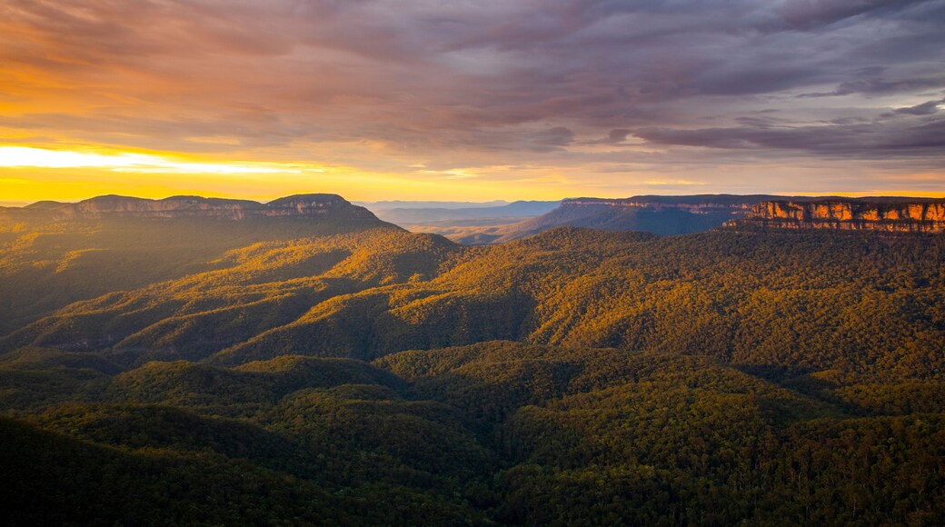 the Blue Mountains Australia at sunset