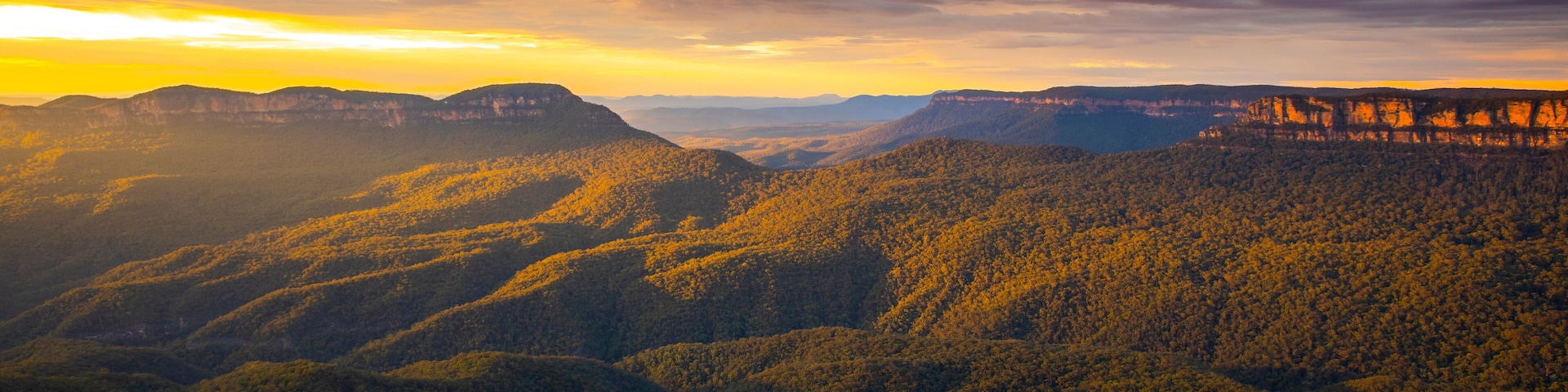 the Blue Mountains Australia at sunset