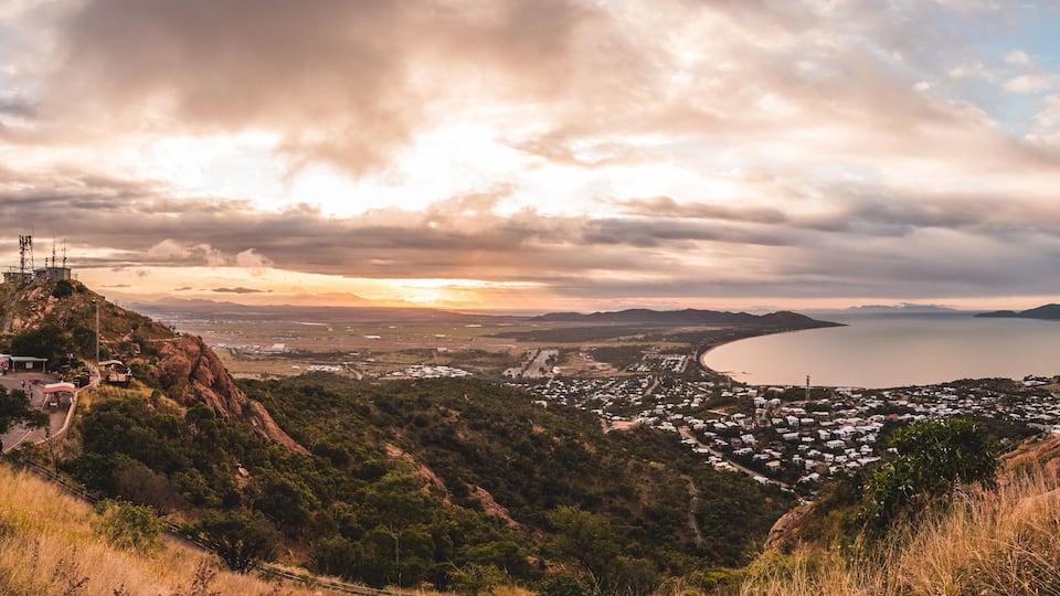 Castle Hill Sunset Townsville