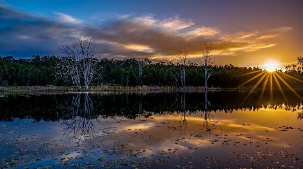 Went hiking around the dam to find a new sunset spot