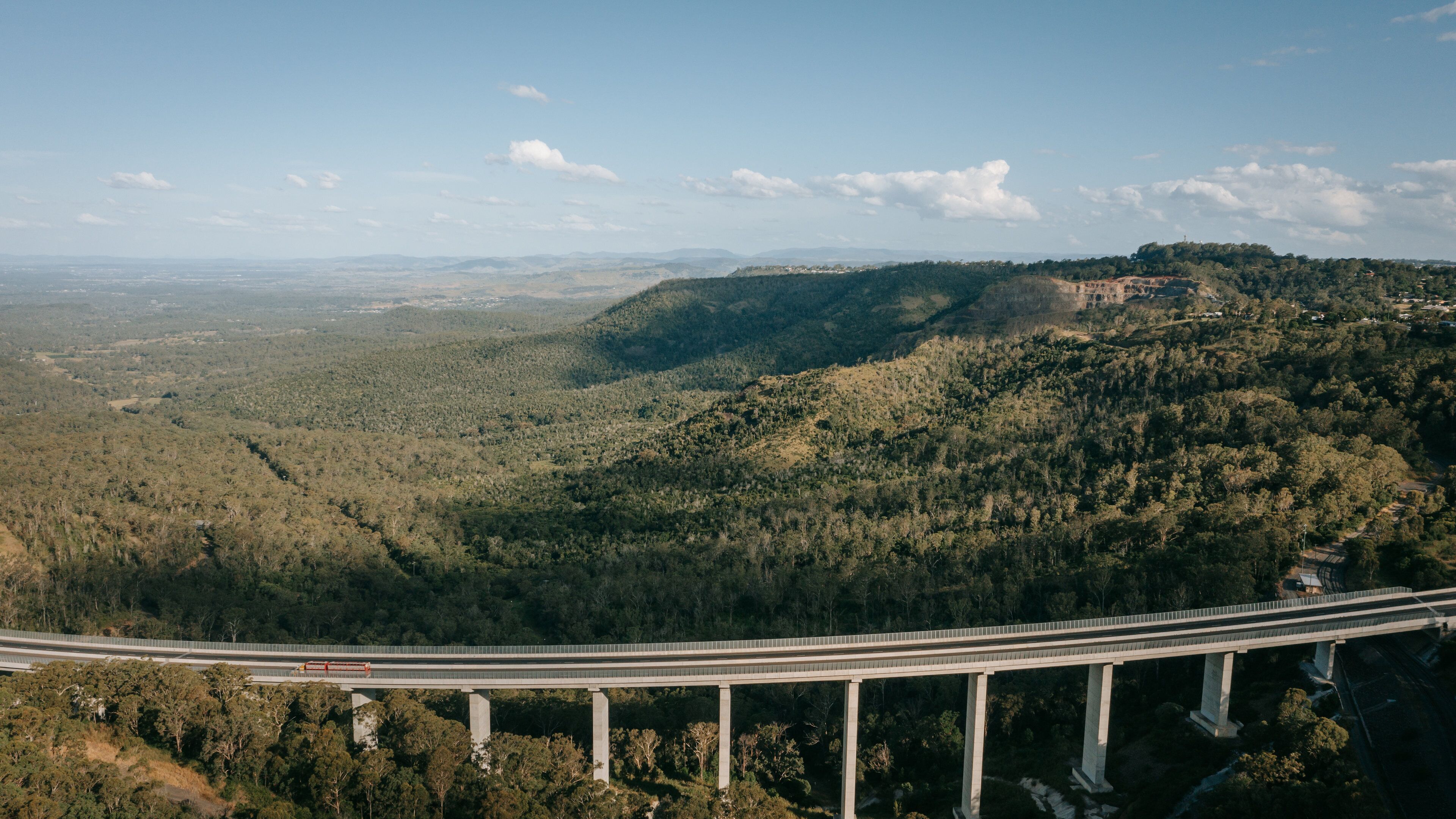 Mount Kynoch showing tranquil scenes and landscape views