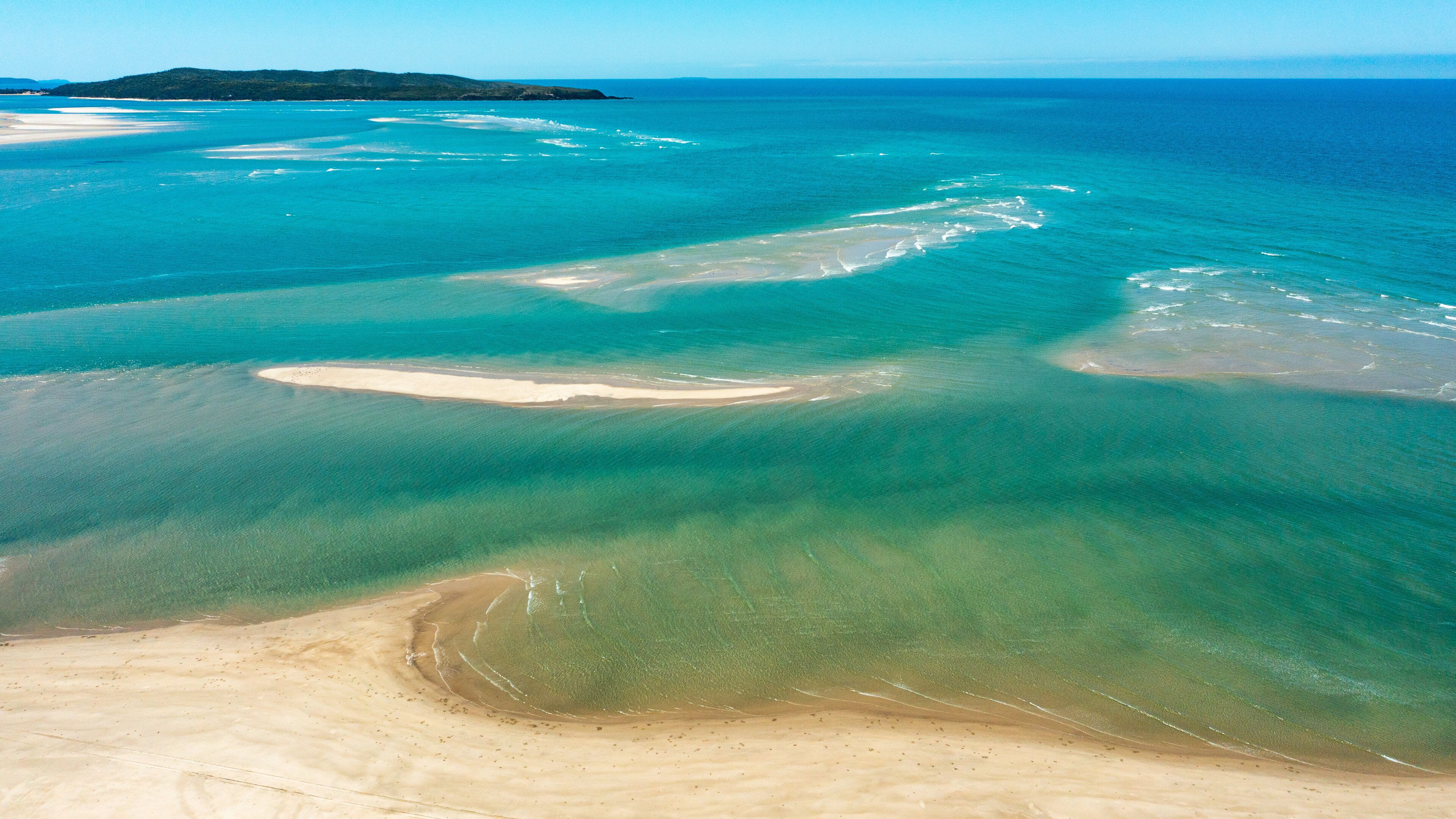 Farnborough featuring general coastal views, tropical scenes and a beach