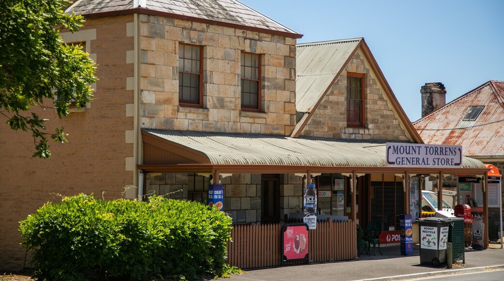 Mount Torrens featuring a small town or village