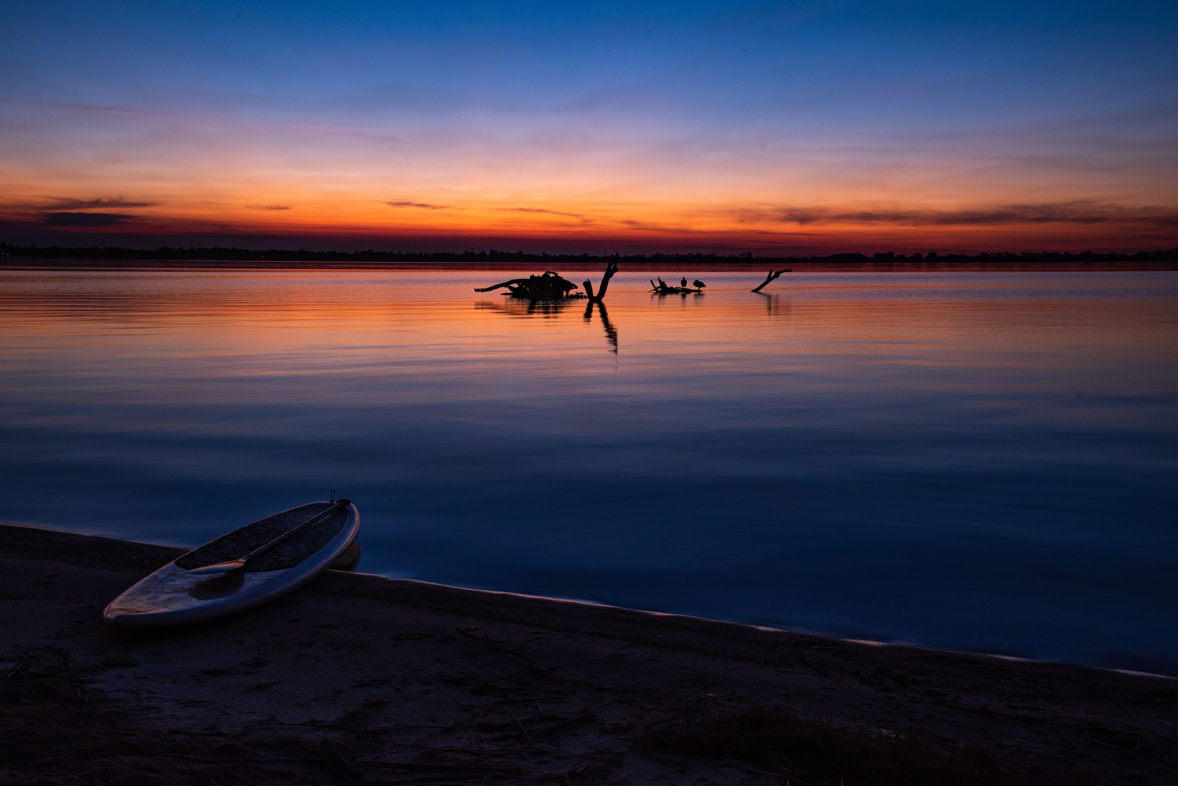 Lakeside sunset 