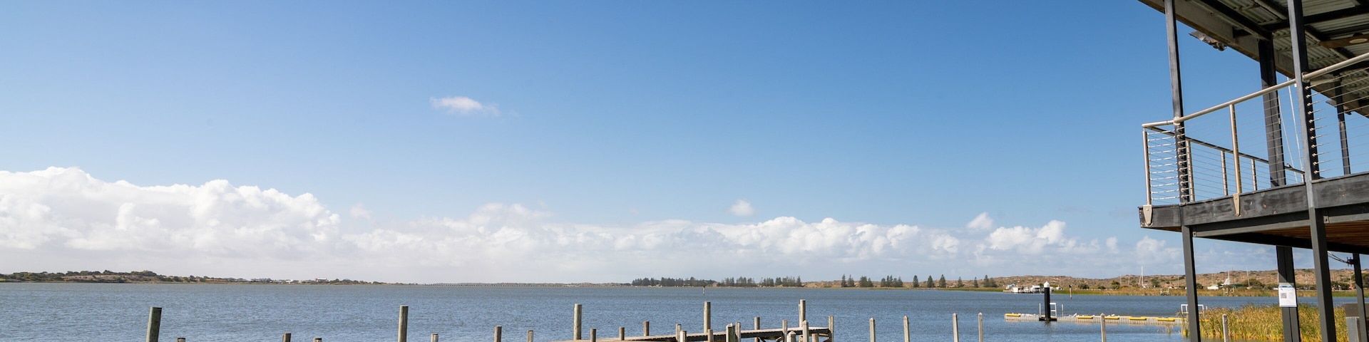 Goolwa Beach showing general coastal views