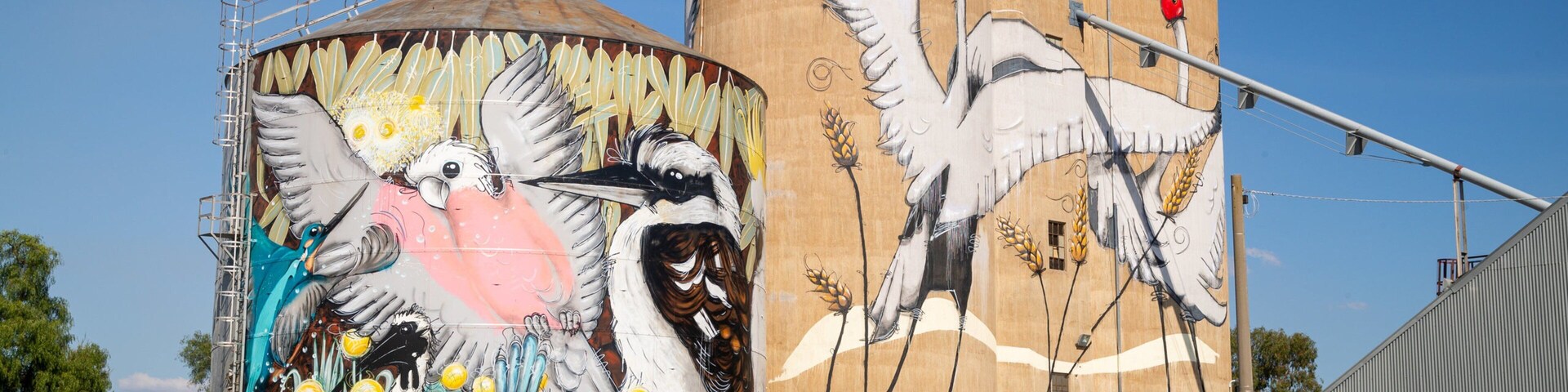 Tungamah featuring outdoor art