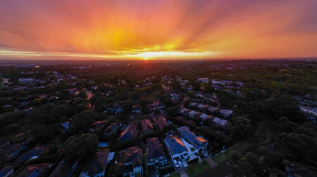 Sunset view over Macleod in Melbourne