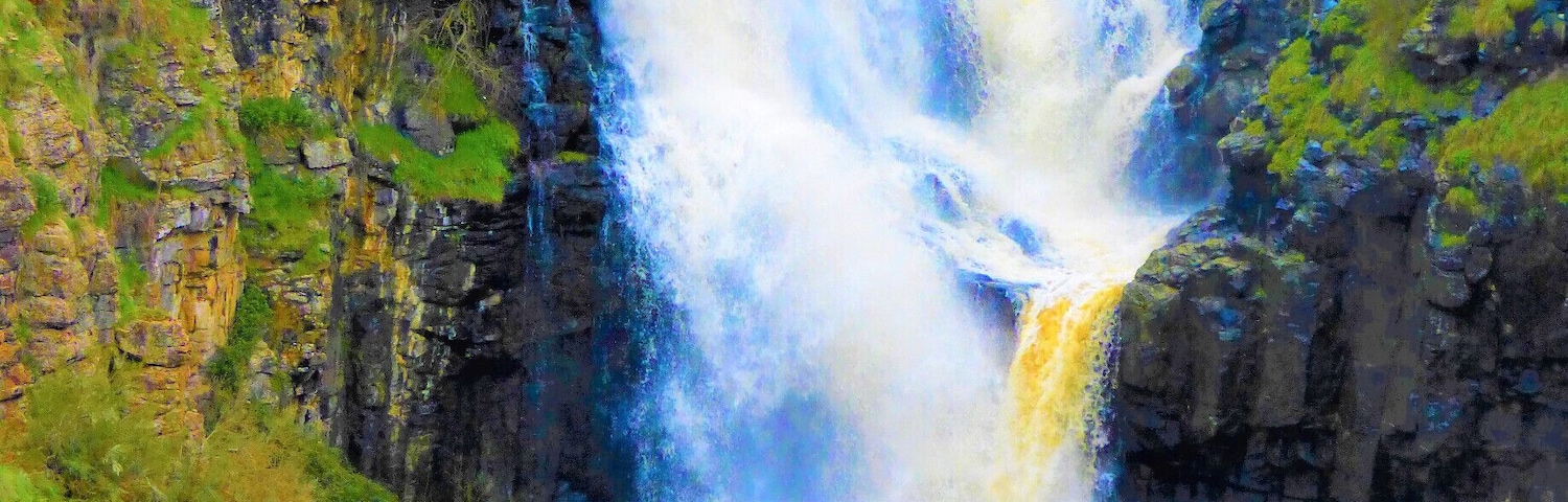The Force!
#river flow
#waterfall
#waterfalls
#nature
#green
