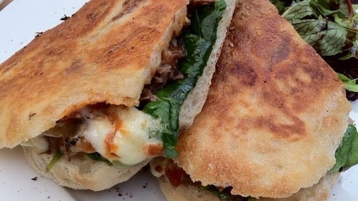 Lamb with Turkish bread. Strong smell but otherwise, delicious.