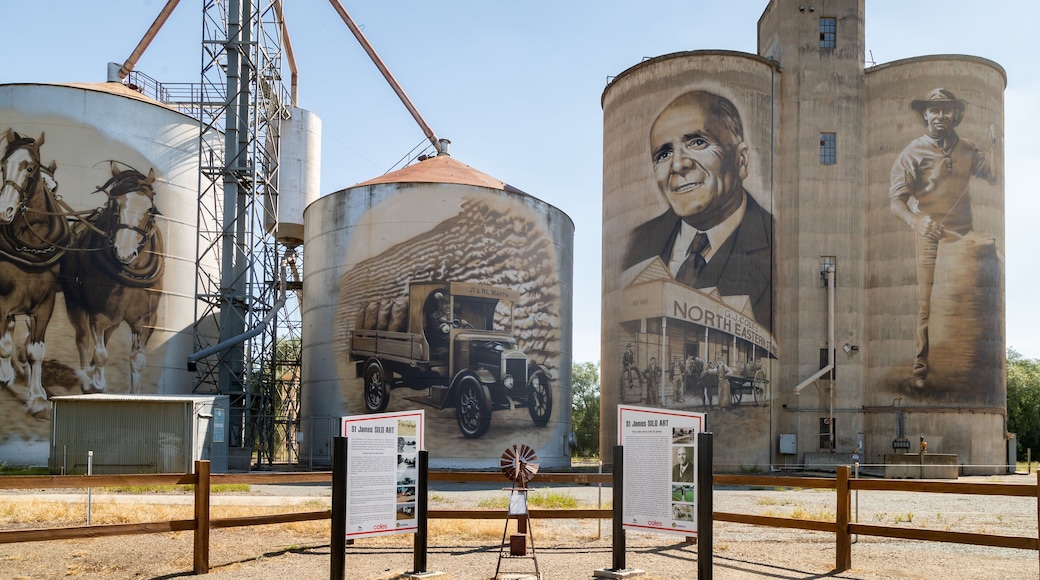 St James which includes outdoor art