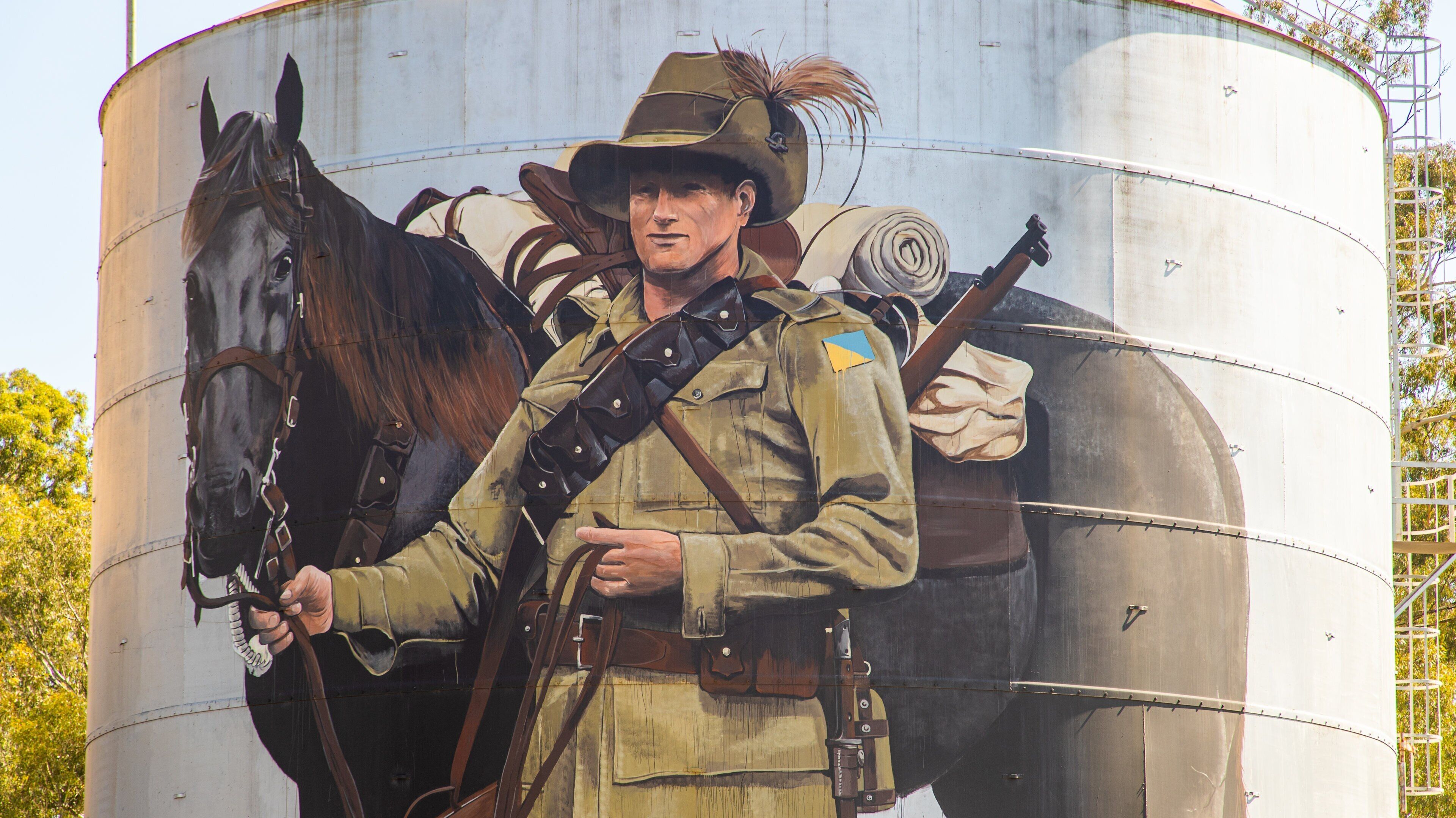 Devenish which includes outdoor art