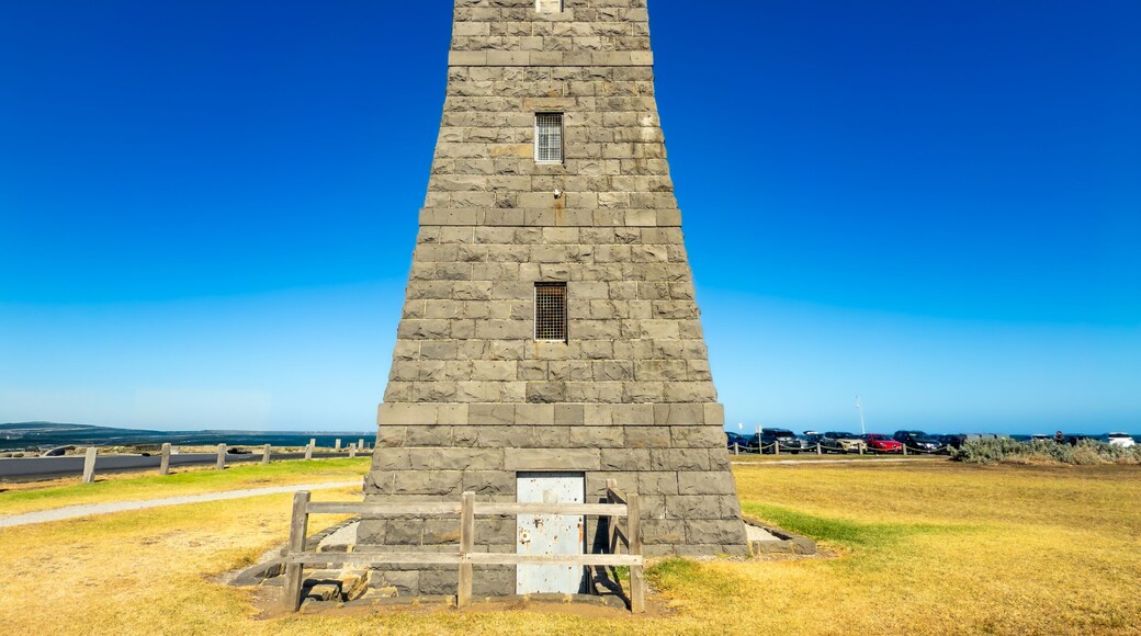 Williamstown North