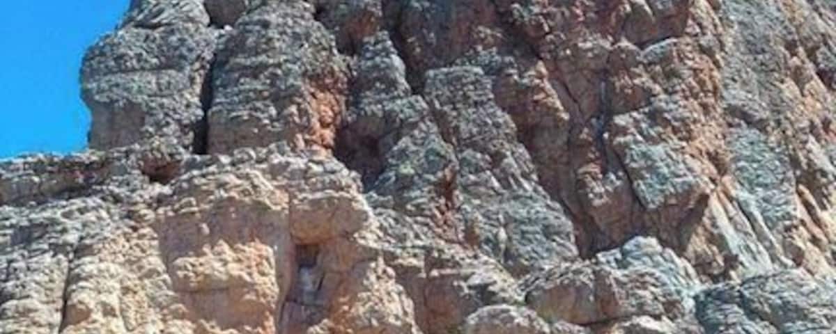 You can climb it with and without ropes, there is a trail going from bottom to top, which is steep, or there are rock climbing and abseiling lessons around the area for beginners, or bring your own/ rent your own equipment.