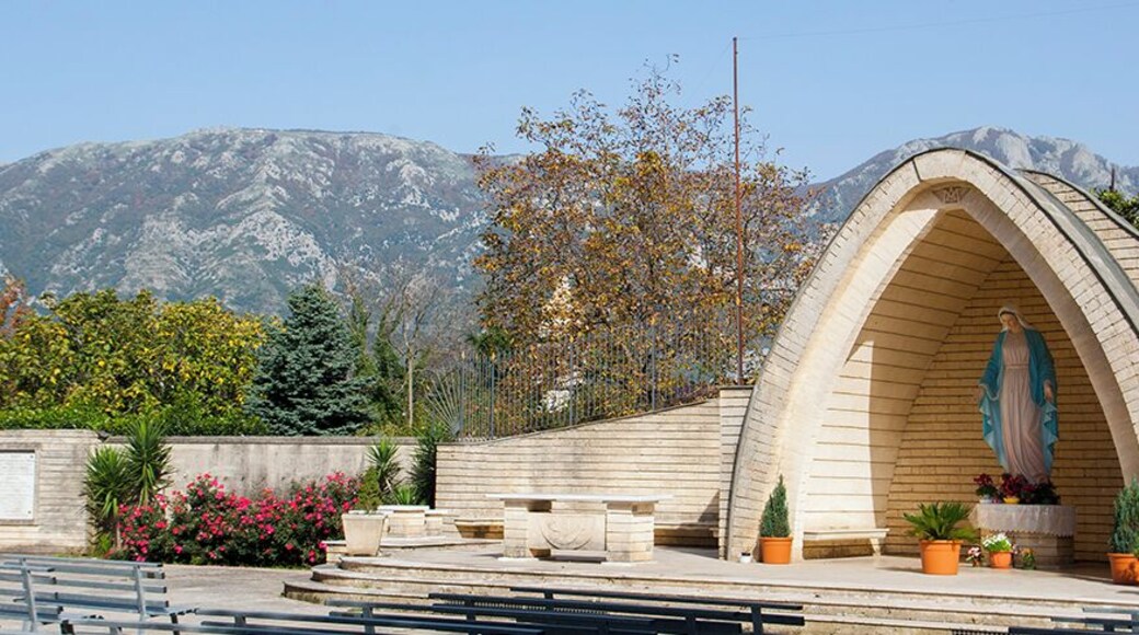 Oasi della Pace, situata nel giardino del Convento della SS. Concezione di Airola.