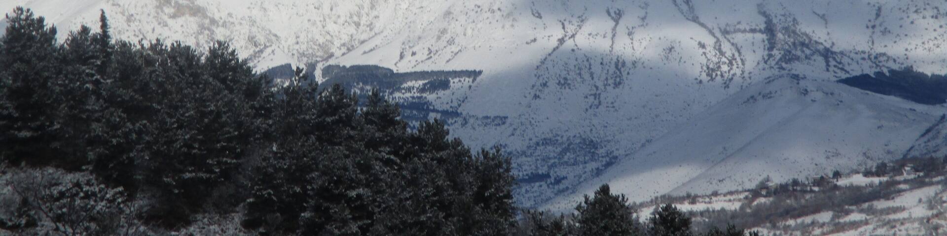 Le cime innevate del monte Velino
