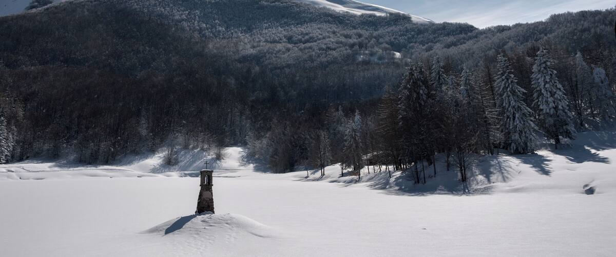 Lago Calamone in Winter - Ramiseto, Reggio Emilia, Italy