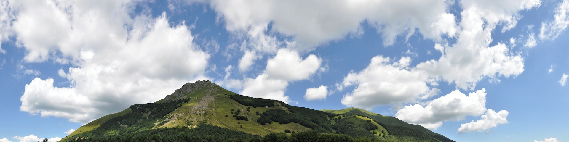 Monte Alto - Collagna (RE) Italy - July 25, 2010