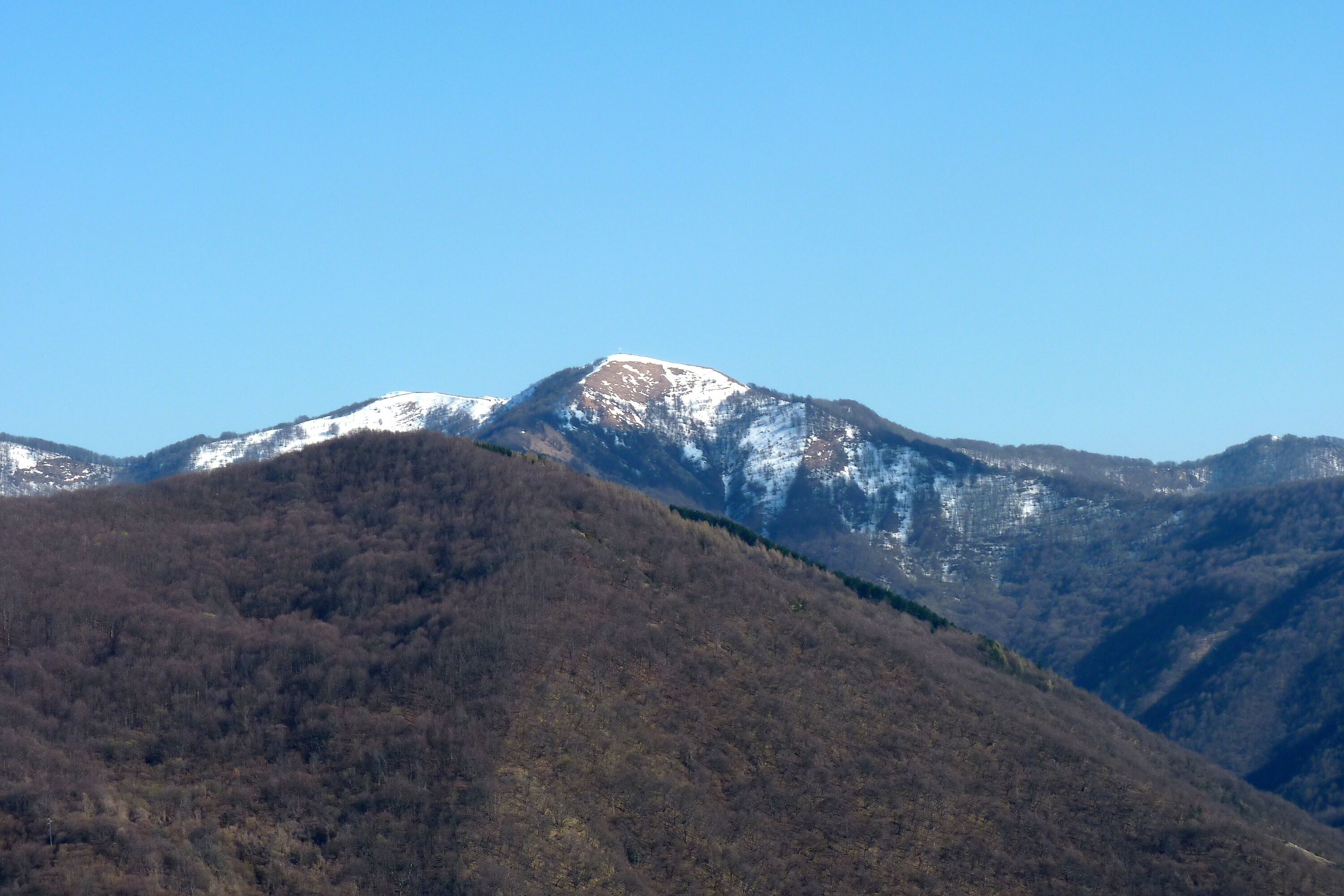 Monte Antola da San Fermo (telefoto)
