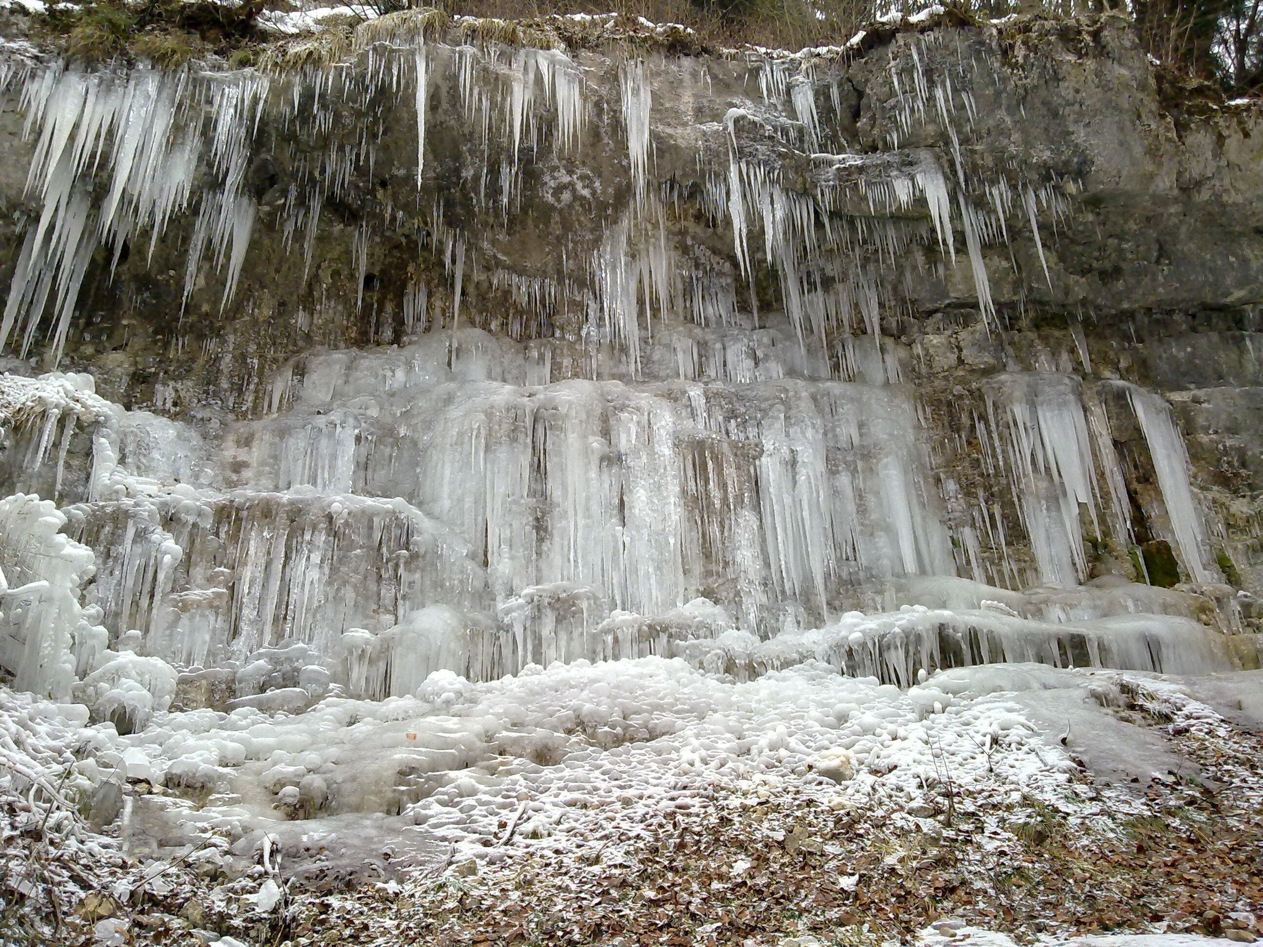 Monte Terlago - Rocce ghiacciate