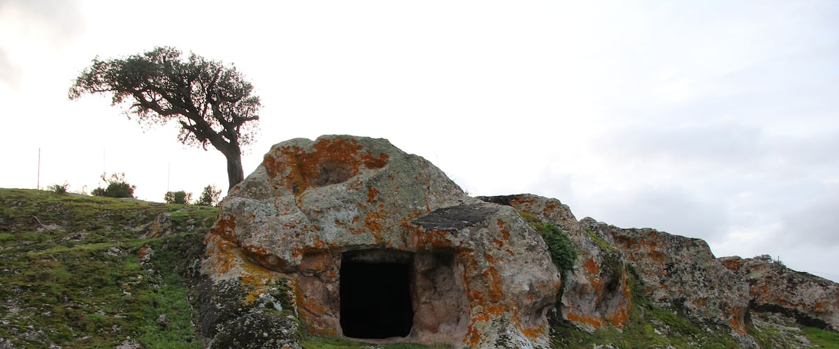 Ittireddu - Necropoli di Partulesi