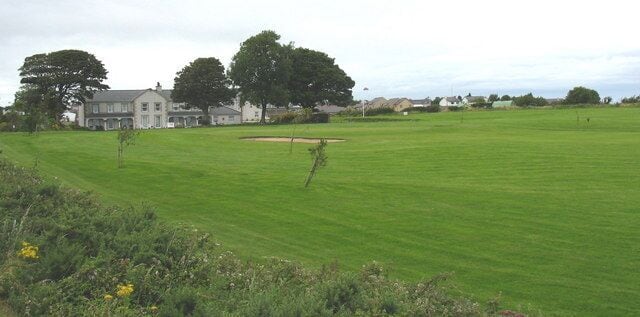 The clubhouse of the Storws Wen Golf Course
