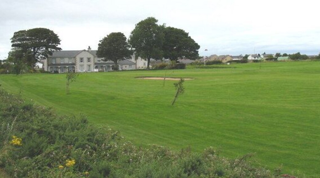 The clubhouse of the Storws Wen Golf Course