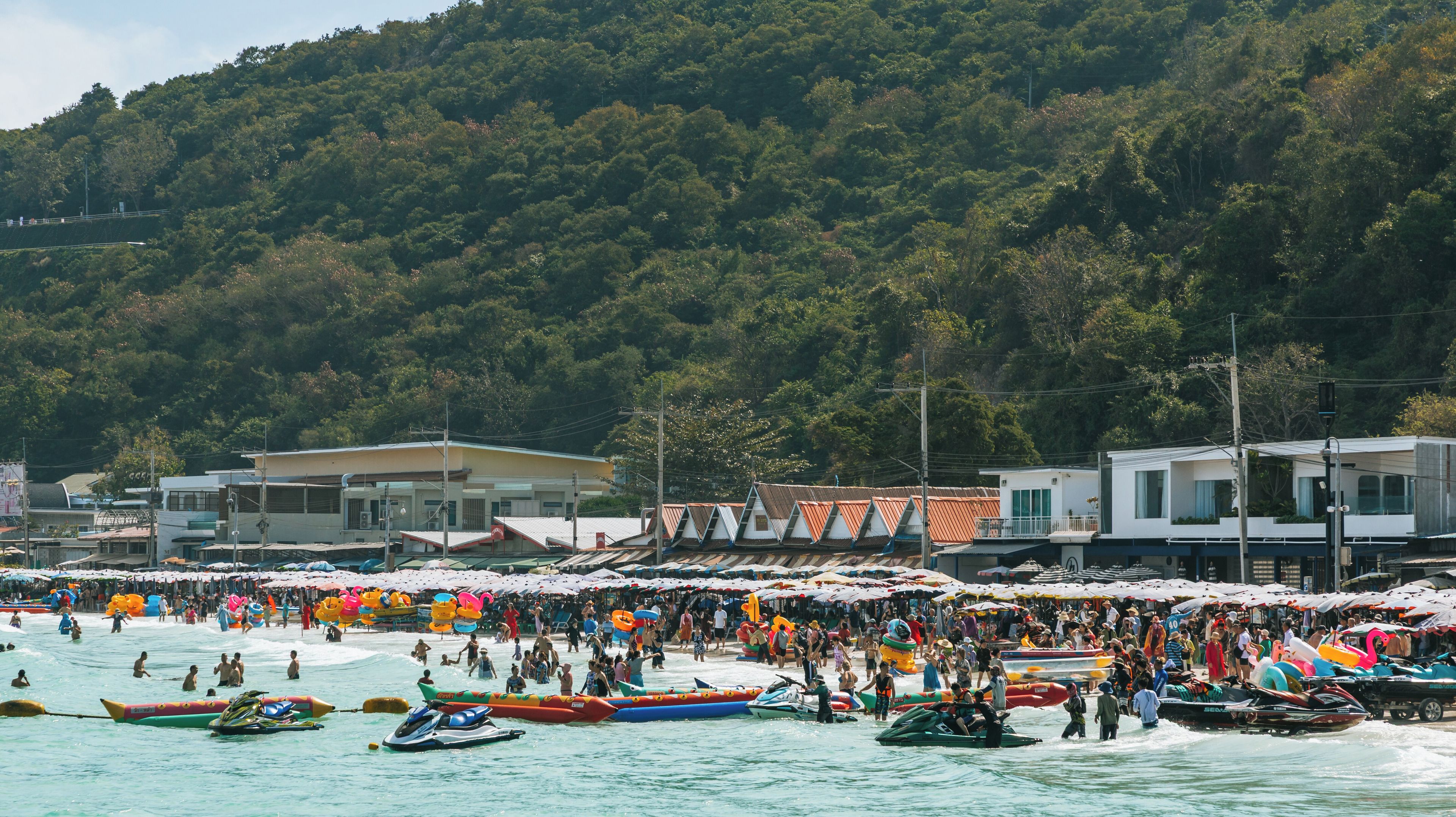 Tawaen Beach