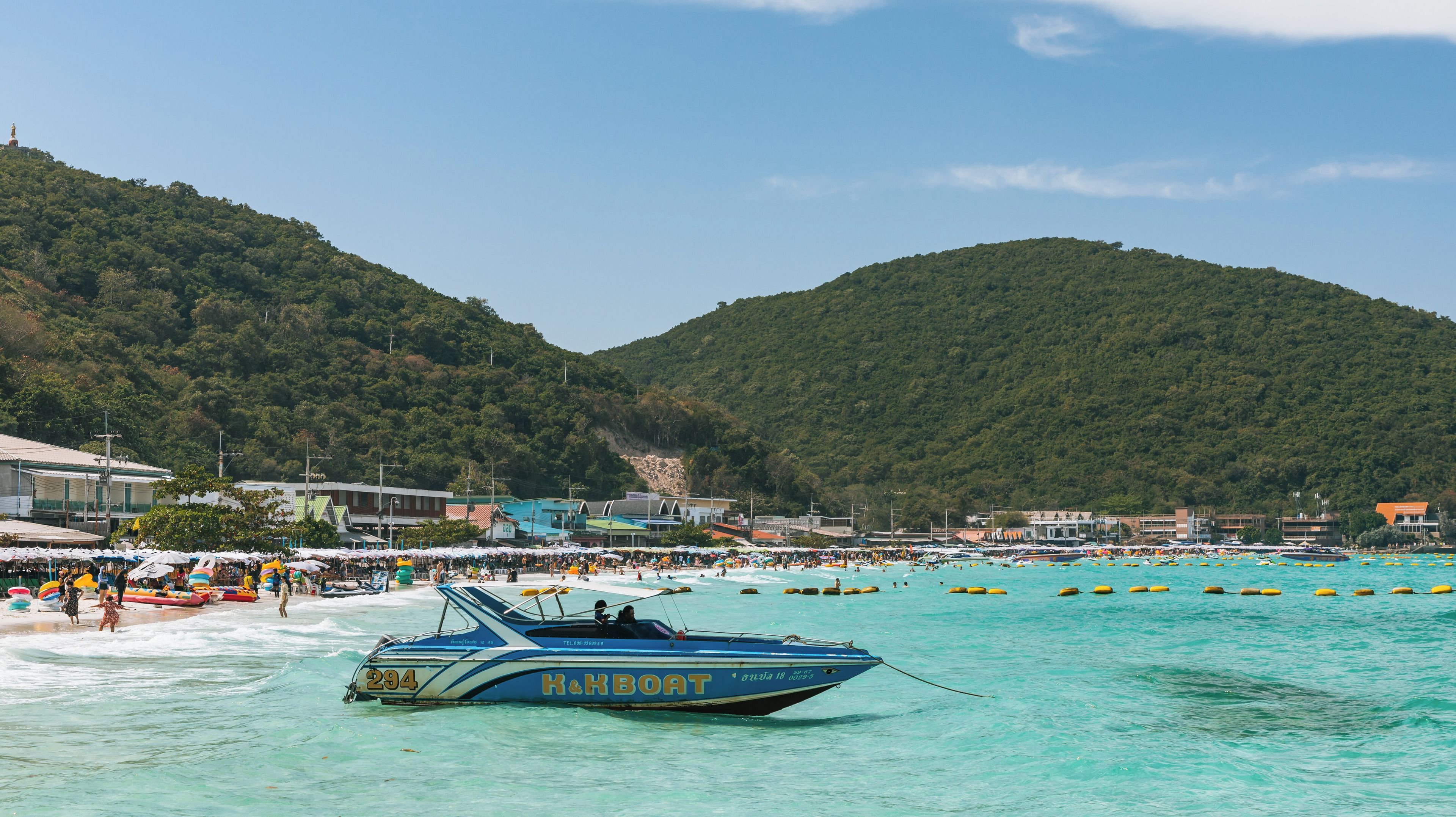 Tawaen Beach