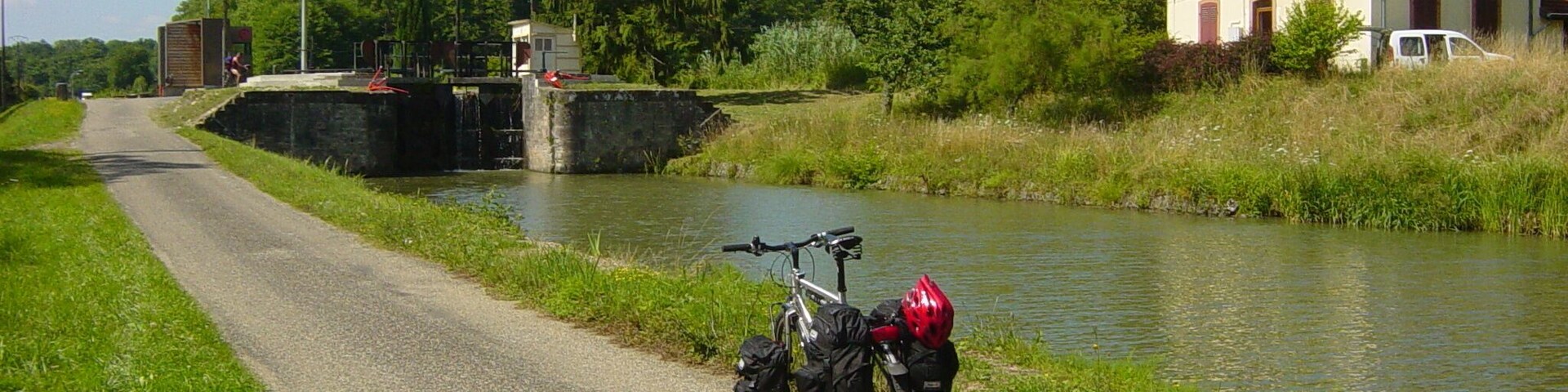 Sluice-gate nr. 6 at Canal de la Marne au Rhin