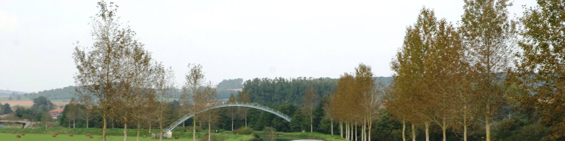 Le Canal de l'est (branche nord) au sud de Mouzay