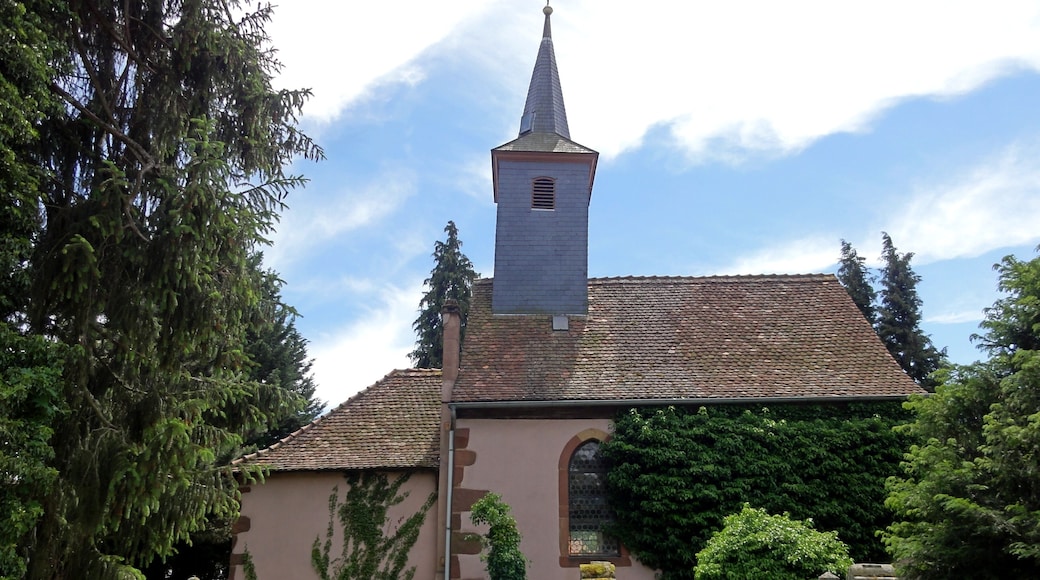 This building is indexed in the Base Mérimée, a database of architectural heritage maintained by the French Ministry of Culture, under the reference IA67008985 .