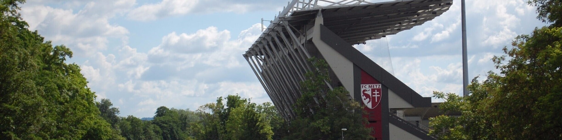 Stade Saint-Symphorien is home to FC Metz, who play in the French Ligue 1.
Great looking football stadium with four separate stands, and a 26k capacity. Easily walkable from the centre.