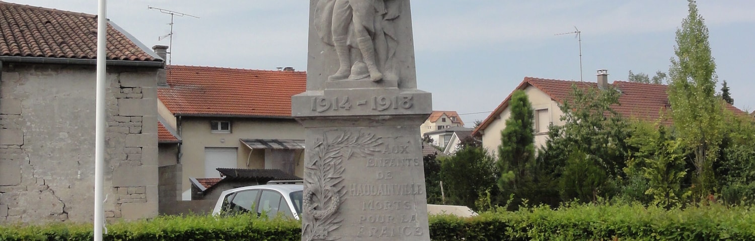 Haudainville (Meuse) monument aux morts