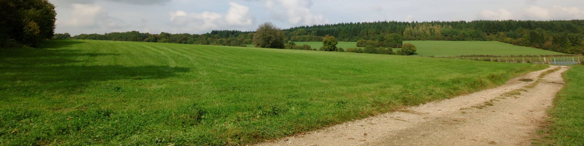 This file was uploaded with Commonist. Filé de nuages. Photo réalisée avec un filtre Hoya ND16 + Hoya ND1000.