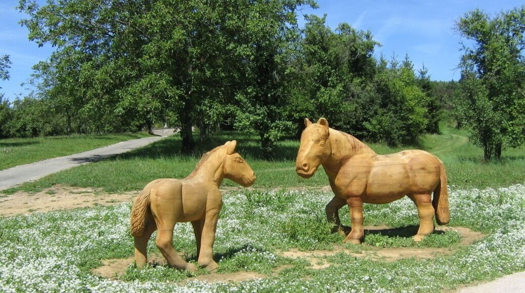 Chevaux comtois sculptés