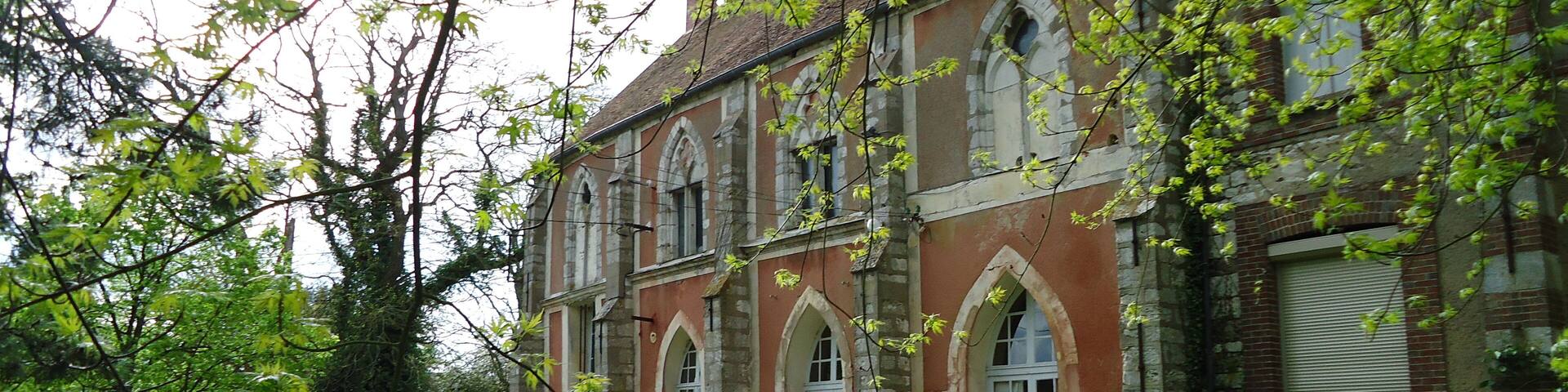 Mézières-en-Vexin - Manoir de Surcy (XIIIe - XVIe) (ISMH)